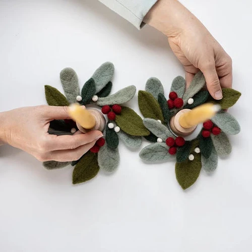 Sculpting with Wool Needle Felting Kit - Festive Candle Rings Sculpting With Wool Needle Felting Kit - Festive Candle Rings -Sewing Textile Store FSS SWW 24b 87654.1688663088
