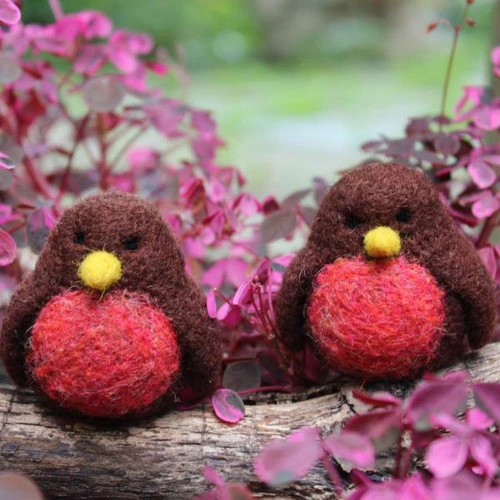 Going Gnome Felting Kit - Robins Going Gnome Felting Kit - Robins -Sewing Textile Store GG ROB 76095.1549472424