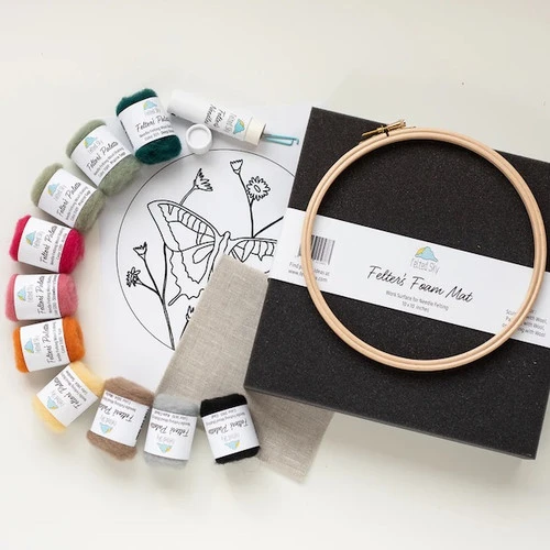 Painting with Wool Needle Felting Kit - Dani Ives' Butterfly Painting With Wool Needle Felting Kit - Dani Ives' Butterfly -Sewing Textile Store